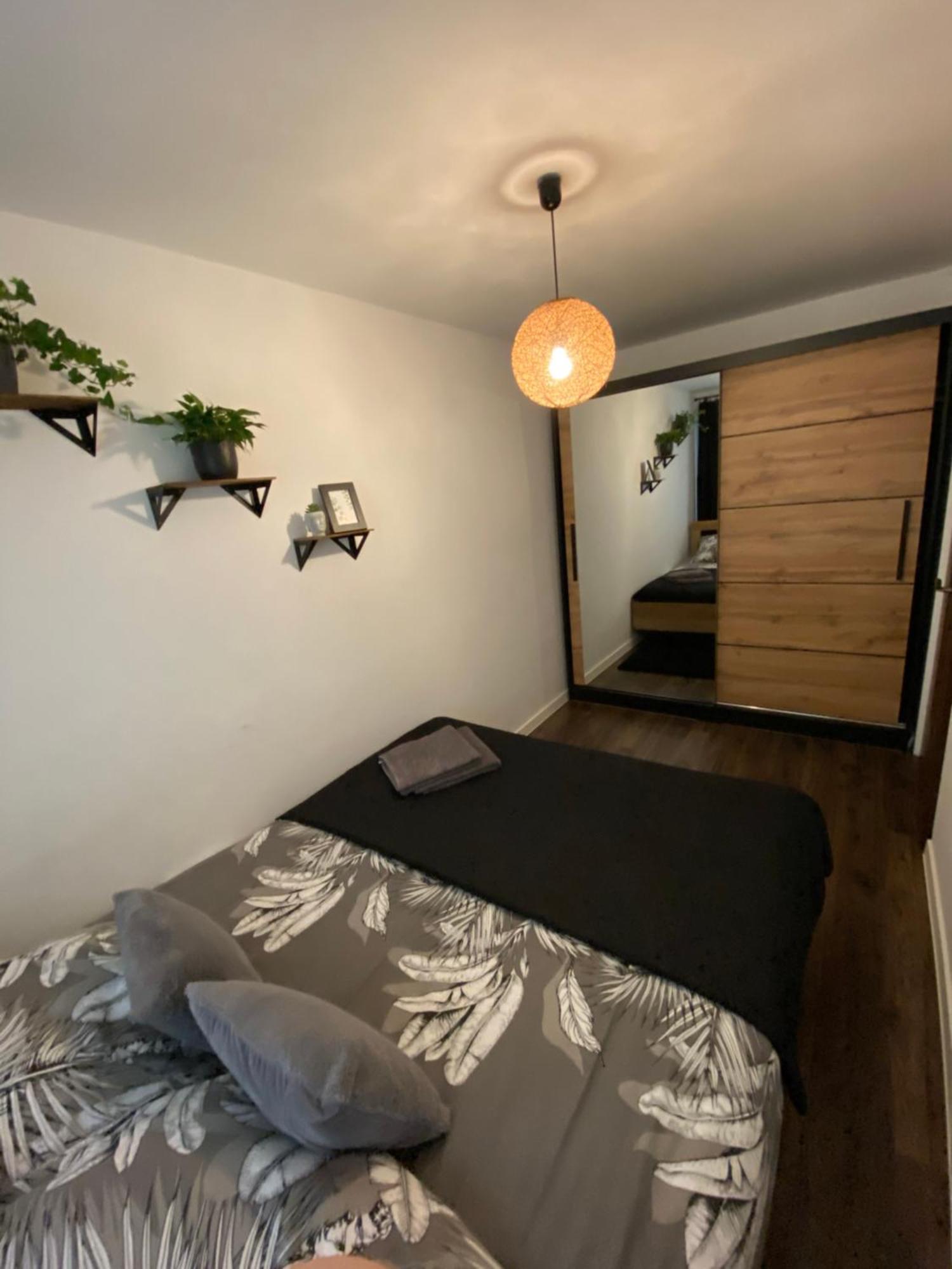 Wilcza Ostoja Bieszczady Apartment Ustrzyki Dolne Exterior photo